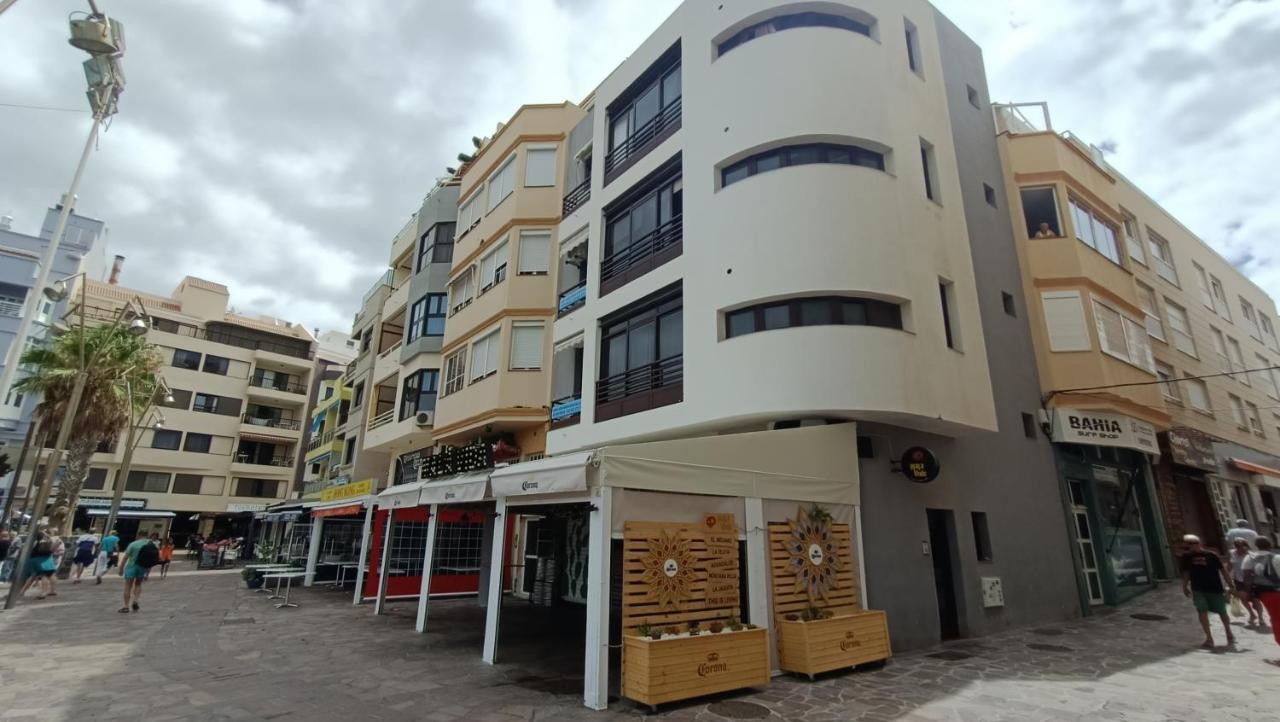 Views Of El Medano Beach, Two Exterior photo
